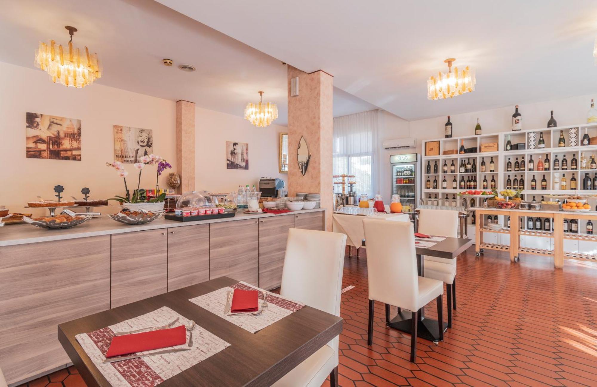 מרינה די מסה Hotel Gabrini מראה חיצוני תמונה