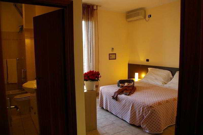 מרינה די מסה Hotel Gabrini מראה חיצוני תמונה